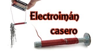 Cómo hacer un electroimán casero Experimentos Caseros [upl. by Gayel]