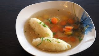 Rindsuppe mit Griesnockerl [upl. by Comethuauc648]