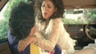 Main Aurat Tu Aadmi Full Song  Honeymoon  Rishi Kapoor Varsha Usgaonkar [upl. by Talley81]