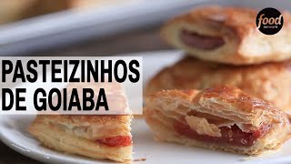 Pasteizinhos de Goiaba  Cozinha Food Network Brasil [upl. by Yrbua284]