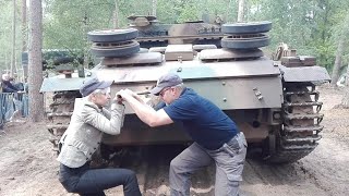 Starting the Stug III at Militracks 2019 [upl. by Veron]