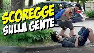 SCORREGGE SULLA GENTE  Prank [upl. by Gensmer]