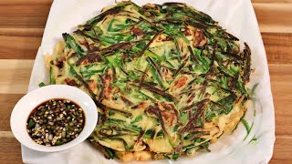 Buchujeon 부추전 Korean Chive Pancake  Buchu Buchimgae 부추부침개 [upl. by Anrahc291]