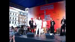 quotPapayaquot  Ula Dudziak Superband  XX Festiwal Jazz na Starówce 2014 [upl. by Hurlee]