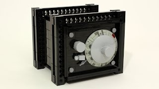 Working LEGO Combination Safe [upl. by Renata]