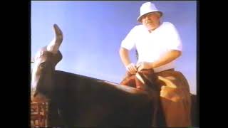 Coors Extra Gold beer advert  10th June 1995 UK television commercial with John Ratzenberger [upl. by Anelrahs91]