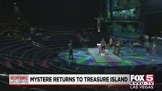 Mystere returns to Treasure Island [upl. by Idnis]