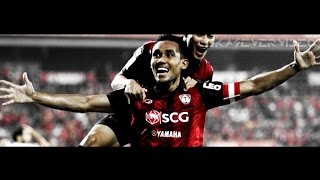 ธีรศิลป์ แดงดา Teerasil Dangda Perfect Striker Crazy Skills Dribbling Goals HD [upl. by Arhas]