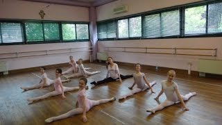 Lezione di danza con bambine 710 anni insegnante Maria Kovaleva [upl. by Mahgirb]