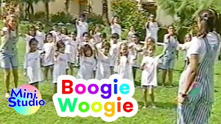 Boogie Woogie  Chansons pour Enfants  Mini Studio  Kids Songs [upl. by Wrightson149]