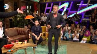 Beyaz Show  Barış Falaydan müthiş Break Dance figürleri [upl. by Mitran944]