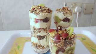 How To Make Parfait  Greek Yoghurt  Granola [upl. by Enomahs]