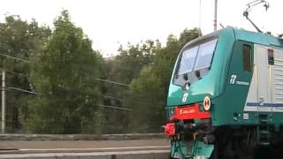 Treno Regionale VIVALTO nuovotenuto sempre in vetrinano giocato no smontatoperfetto [upl. by Conway]