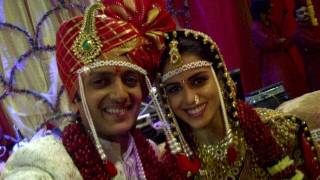 Riteish Deshmukh And Genelia DSouza Wedding Red Carpet [upl. by Eatnwahs510]