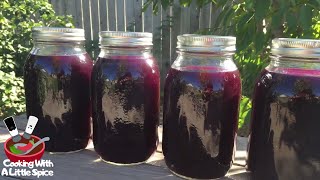 Making amp Canning Homemade Welchs Grape Juice [upl. by Dirk689]