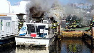 2 ALARM HOUSE BOAT FIRE Brick New Jersey 111621 [upl. by Lodnar826]