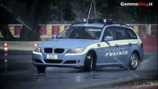 Auto Polizia Guida Estrema con gomme Pirelli [upl. by Hogarth]