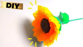 Como hacer un girasol de papel crepe [upl. by Adnwahsat]